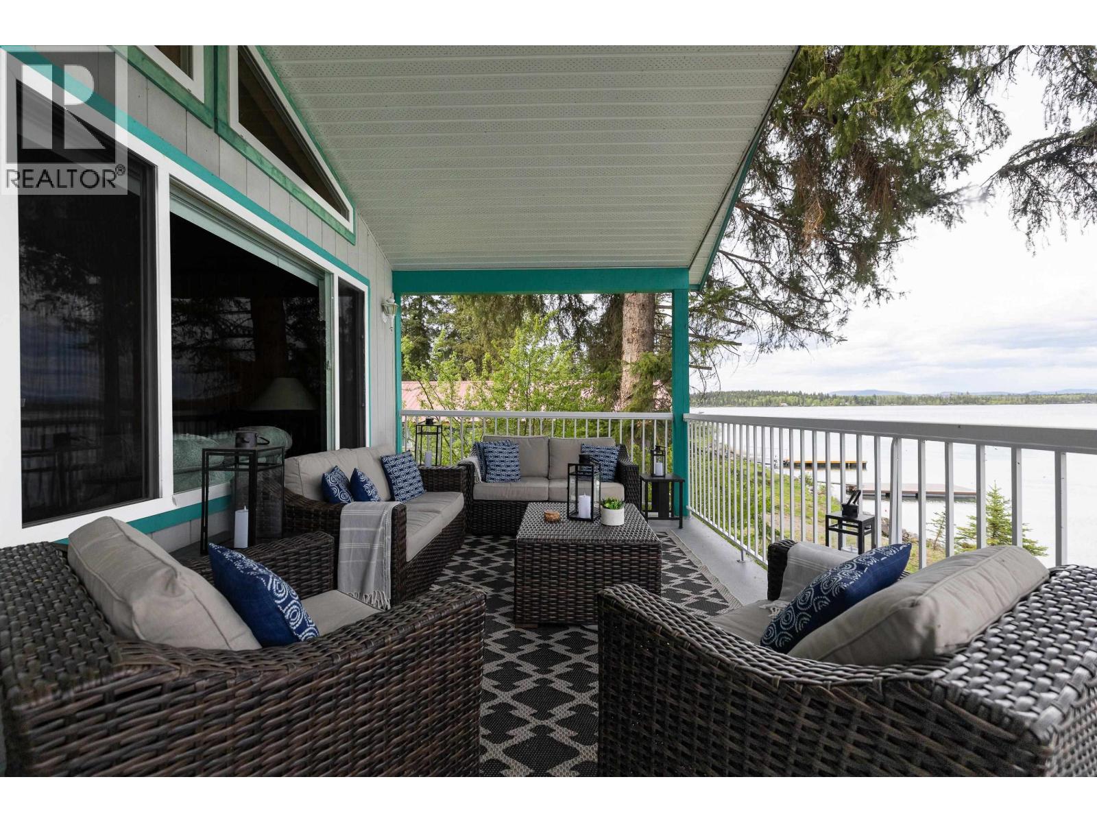7607 North Point Road, 100 Mile House, British Columbia  V0K 1X1 - Photo 12 - R3131505