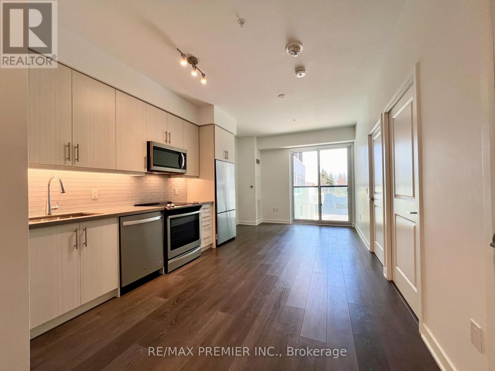 204 - 85 Oneida Crescent, Richmond Hill, Ontario  L4B 0H4 - Photo 12 - N13250076