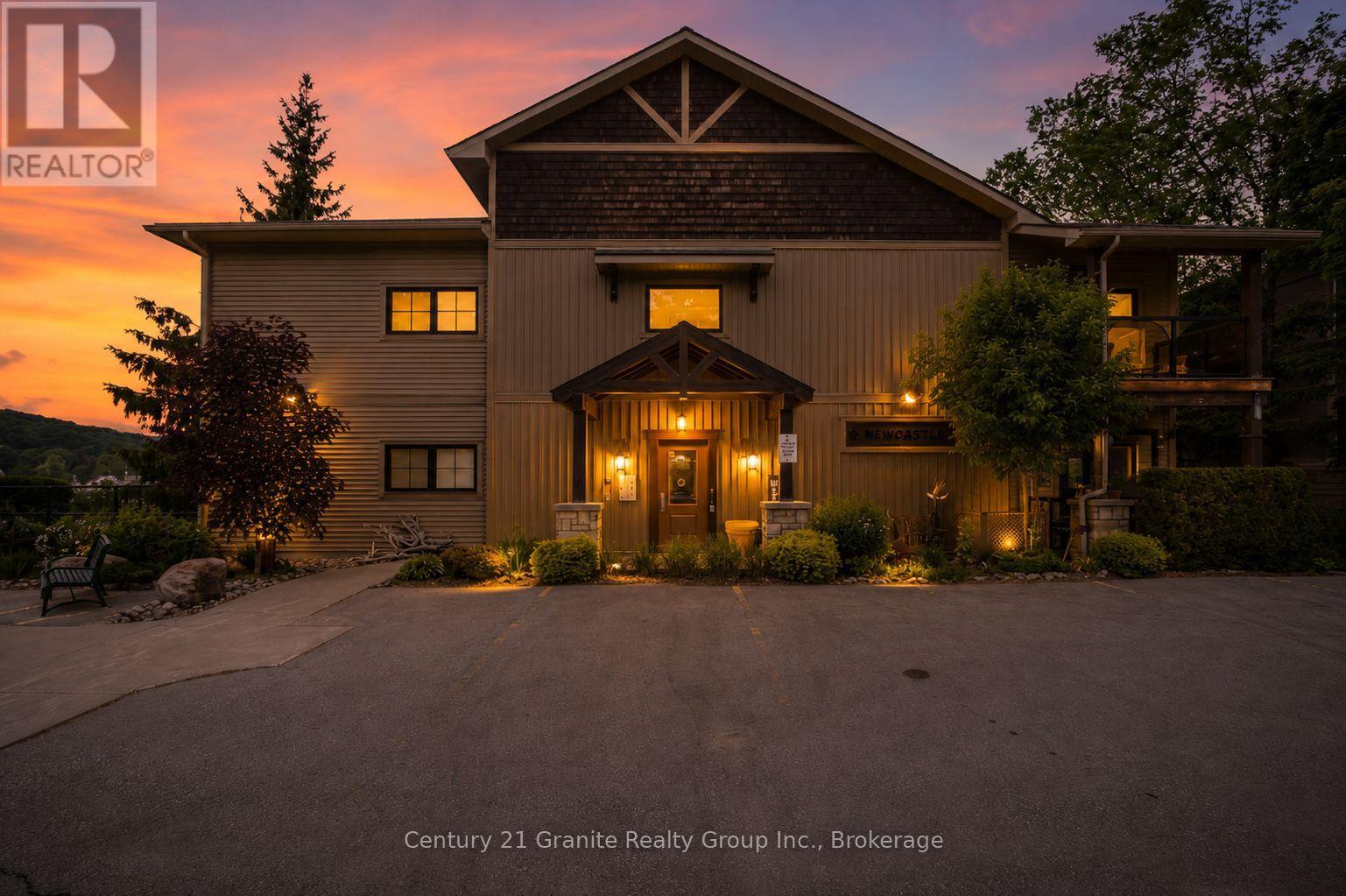 303 - 9 NEWCASTLE STREET, Minden Hills, Ontario