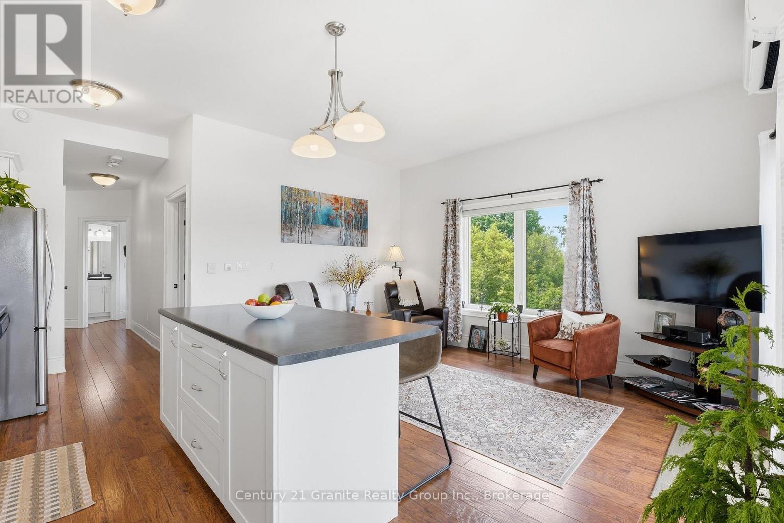 303 - 9 Newcastle Street, Minden Hills, Ontario  K0M 2K0 - Photo 6 - X13249604