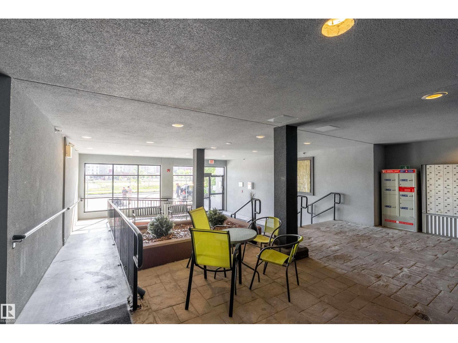 #406 10518 113 St NW, Edmonton, Alberta  T5H 0C6 - Photo 8 - E4475769