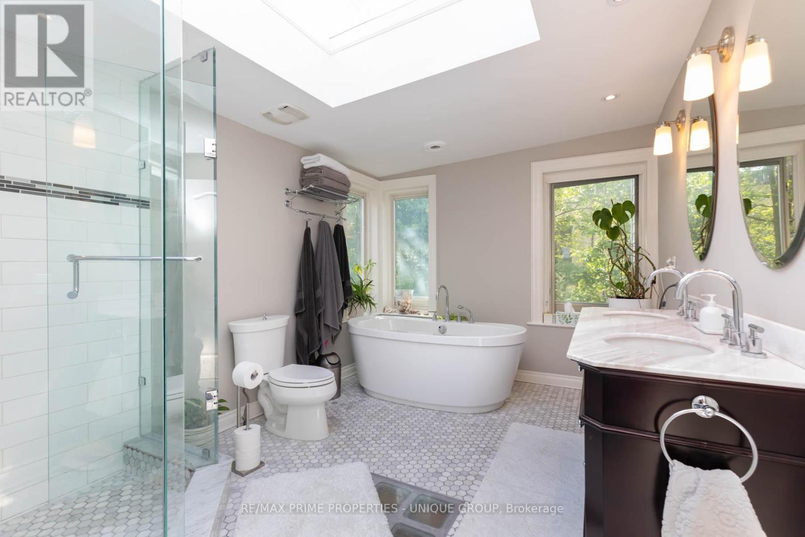 51 Spruce Street, Toronto, Ontario  M5A 2H8 - Photo 25 - C13308298