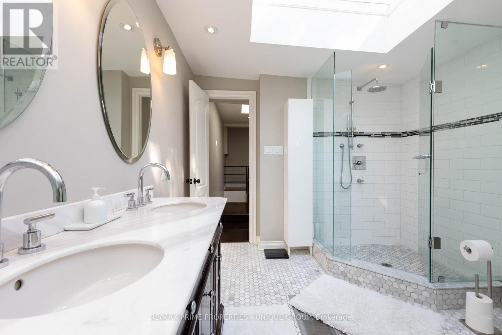 51 Spruce Street, Toronto, Ontario  M5A 2H8 - Photo 26 - C13308298