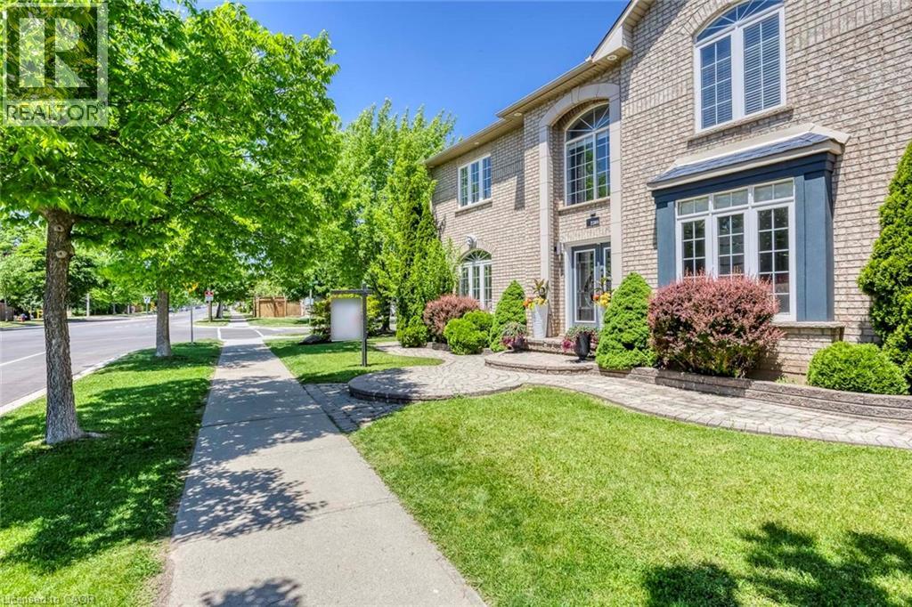 2389 Grand Oak Trail, Oakville, Ontario  L6M 4V4 - Photo 3 - 40828272