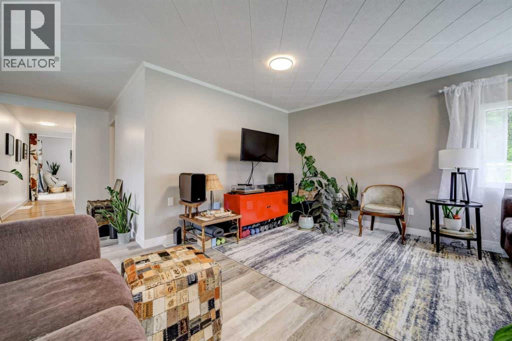22925 4 Avenue, Hillcrest, Alberta  T0K 1C0 - Photo 18 - A2318541