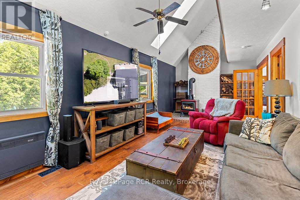 558156 4 Concession N, Owen Sound, Ontario  N4K 5W4 - Photo 19 - X13307224