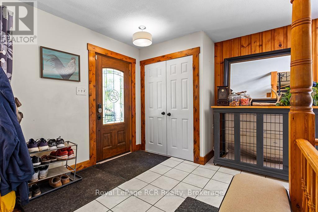 558156 4 Concession N, Owen Sound, Ontario  N4K 5W4 - Photo 9 - X13307224