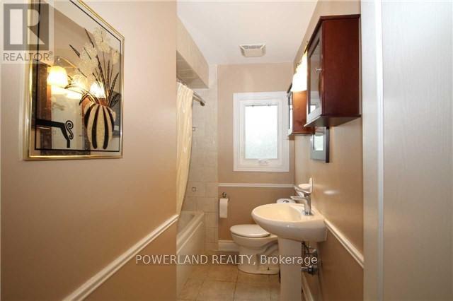 306 Osiris Drive, Richmond Hill, Ontario  L4C 2P5 - Photo 11 - N13305092