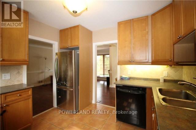 306 Osiris Drive, Richmond Hill, Ontario  L4C 2P5 - Photo 7 - N13305092