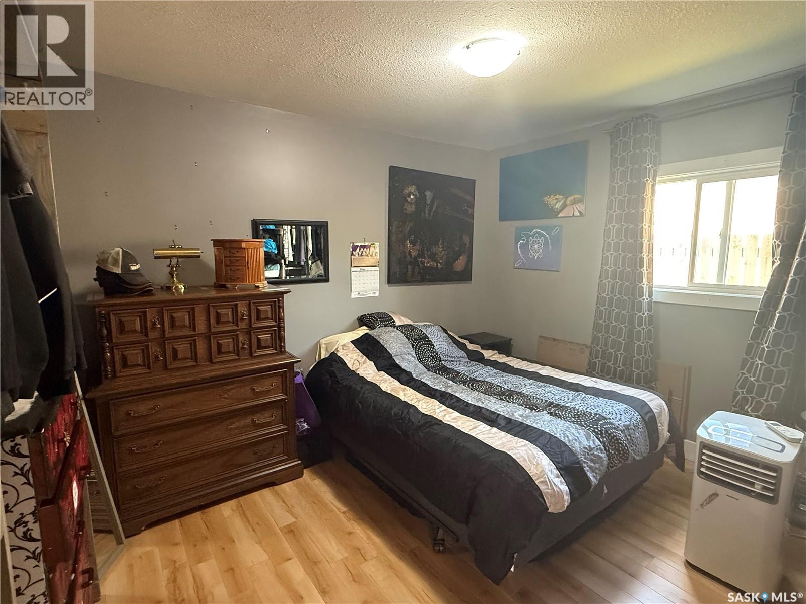 300 8th Avenue W, Nipawin, Saskatchewan  S0E 1E0 - Photo 16 - SK038411