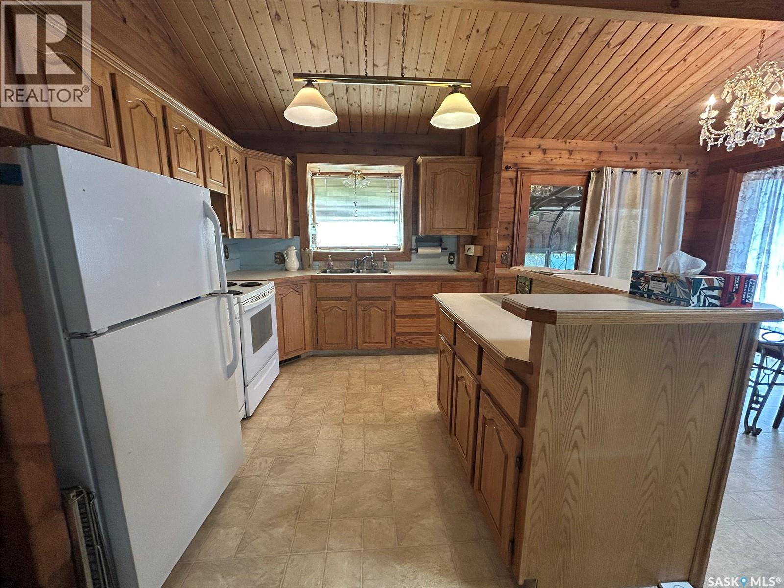 221 1st Street W, Coronach, Saskatchewan  S0H 0Z0 - Photo 21 - SK038334