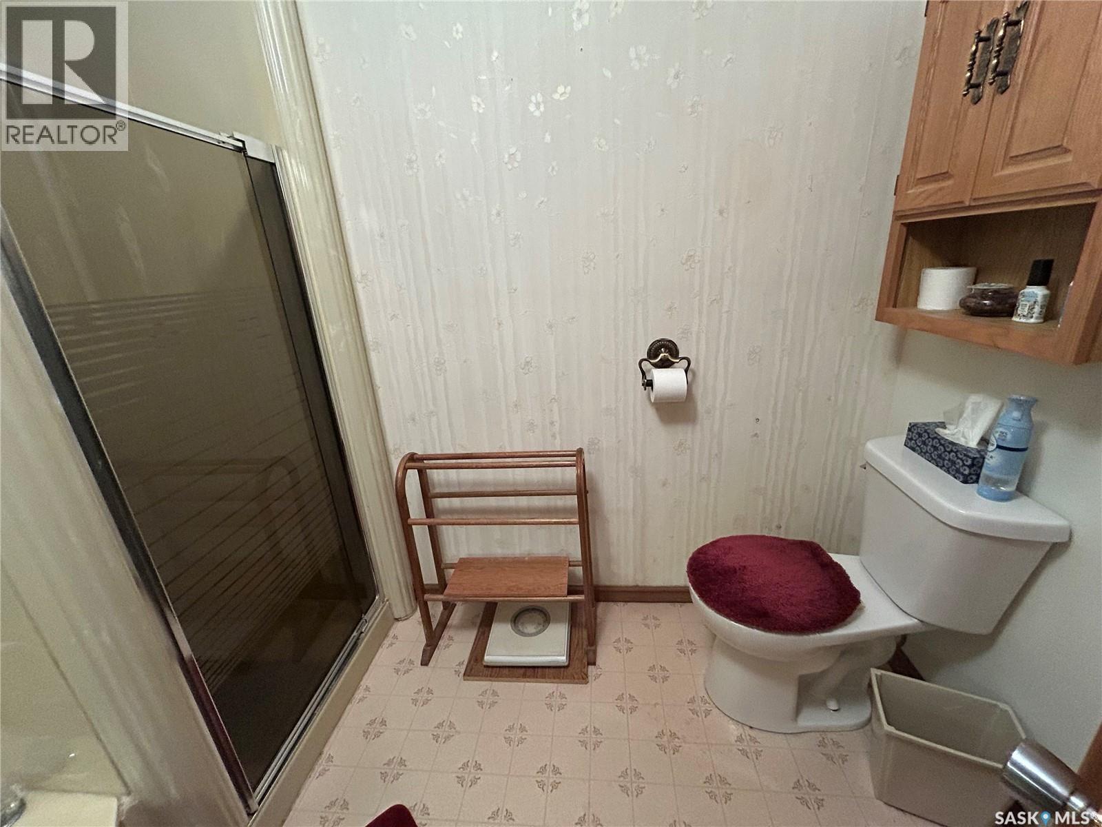 221 1st Street W, Coronach, Saskatchewan  S0H 0Z0 - Photo 28 - SK038334
