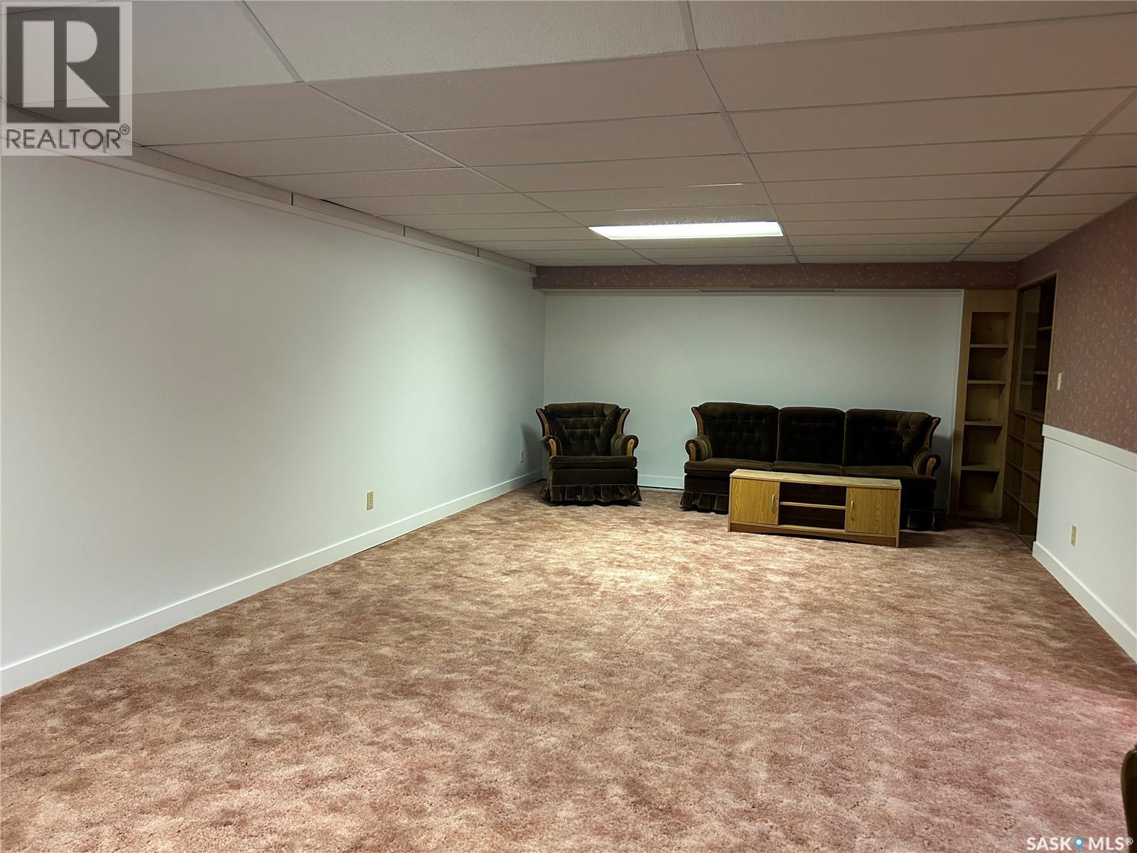 221 1st Street W, Coronach, Saskatchewan  S0H 0Z0 - Photo 42 - SK038334
