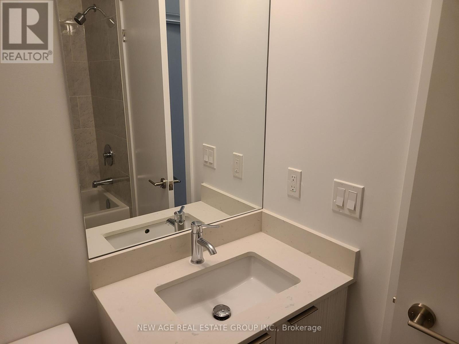 209 - 38 Forest Manor Road, Toronto, Ontario  M2J 1M1 - Photo 8 - C13312438