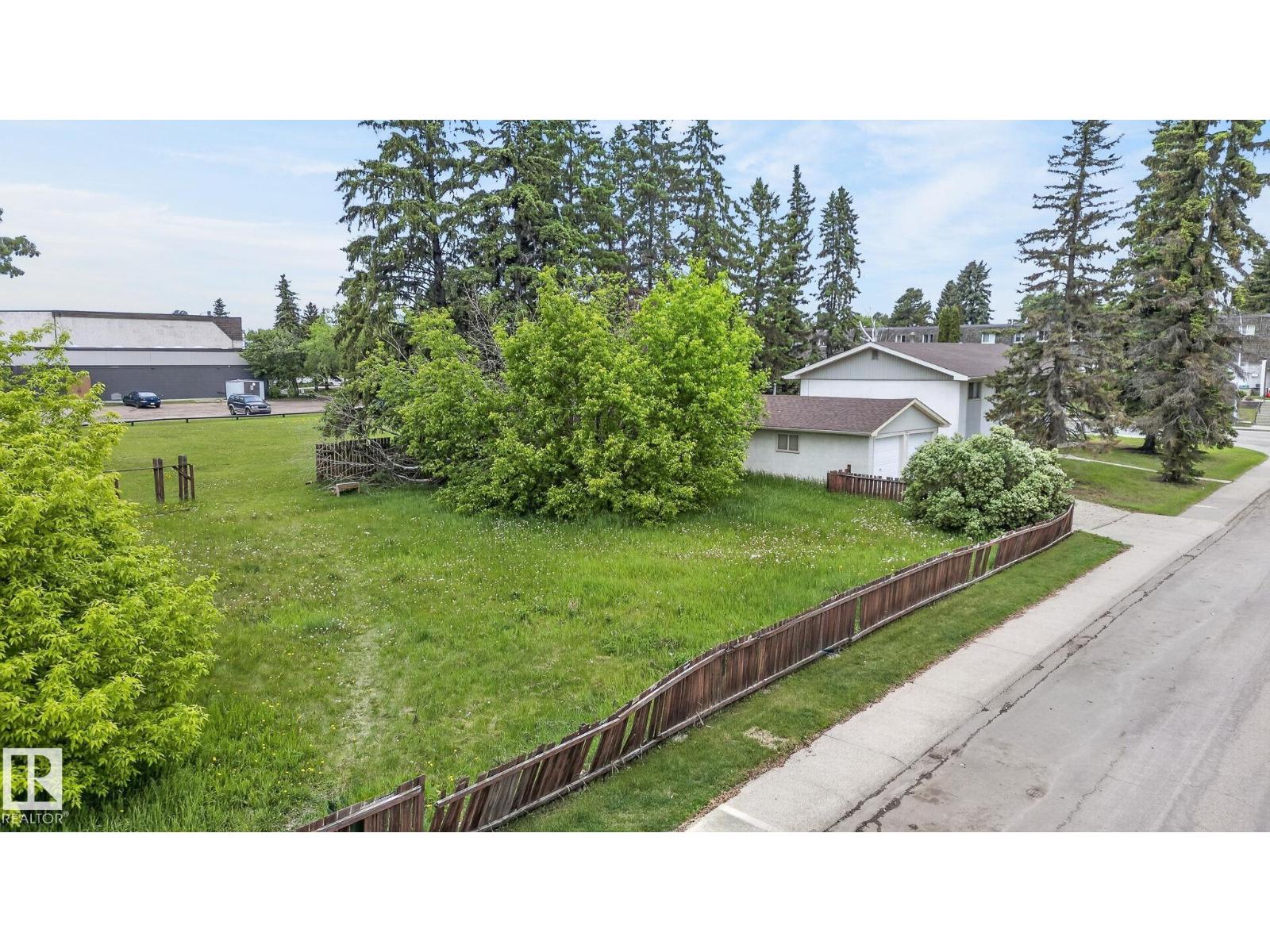 13908 64 St NW, Edmonton, Alberta  T5A 1R9 - Photo 20 - E4492180