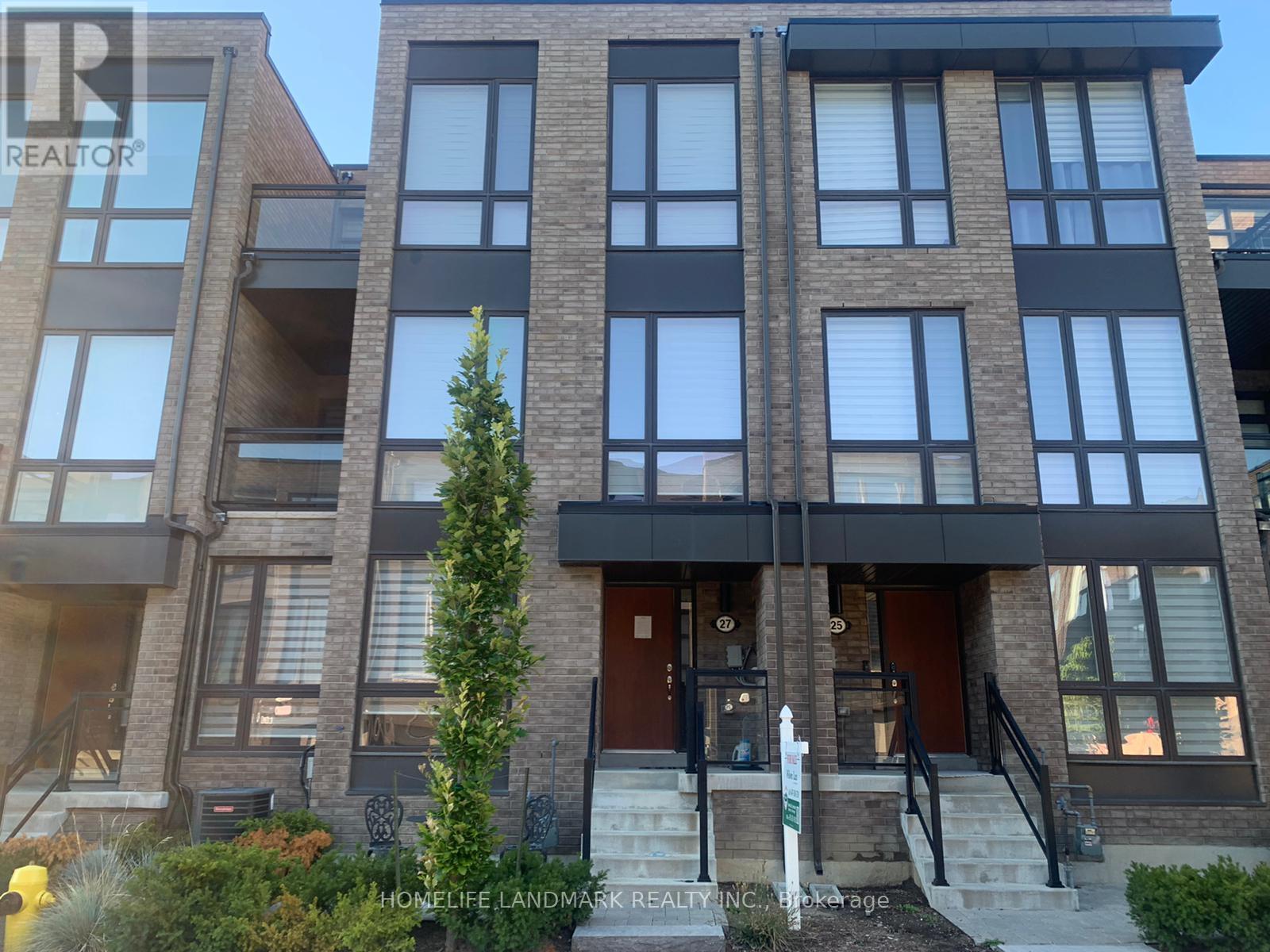 27 THORNCREST DRIVE, Vaughan, Ontario