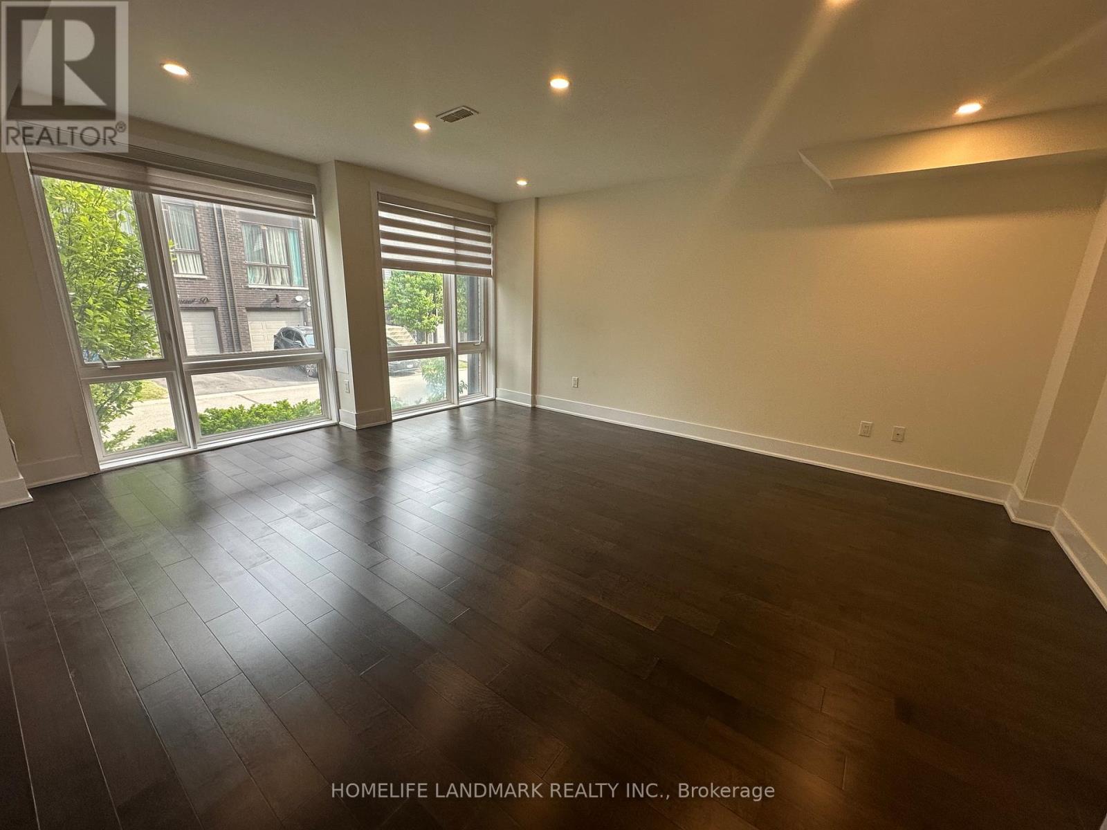 27 Thorncrest Drive, Vaughan, Ontario  L4J 0K1 - Photo 3 - N13308824