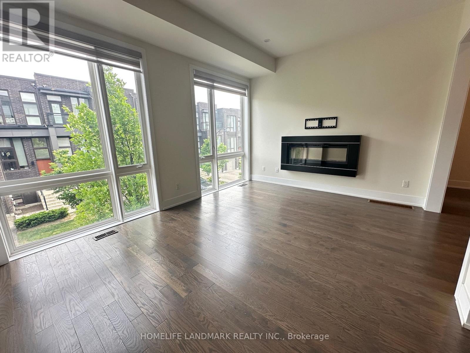 27 Thorncrest Drive, Vaughan, Ontario  L4J 0K1 - Photo 8 - N13308824