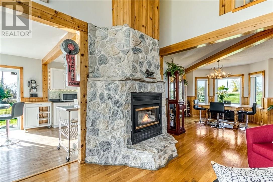 36 Fraser Street, Gore Bay, Ontario  P0P 1H0 - Photo 14 - 2126885