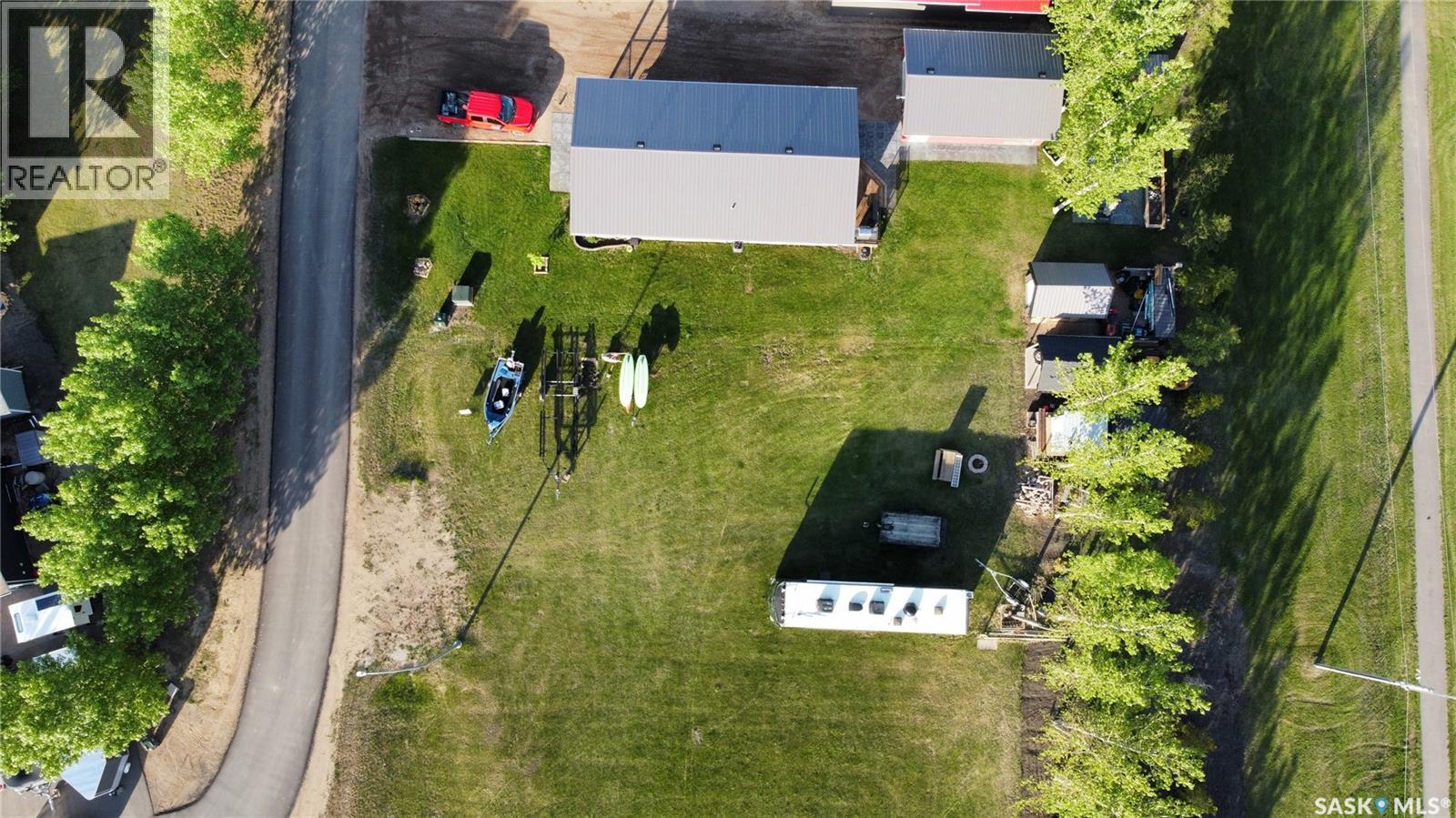 5 Louise Crescent, Katepwa Beach, Saskatchewan  S0G 2K0 - Photo 2 - SK030990