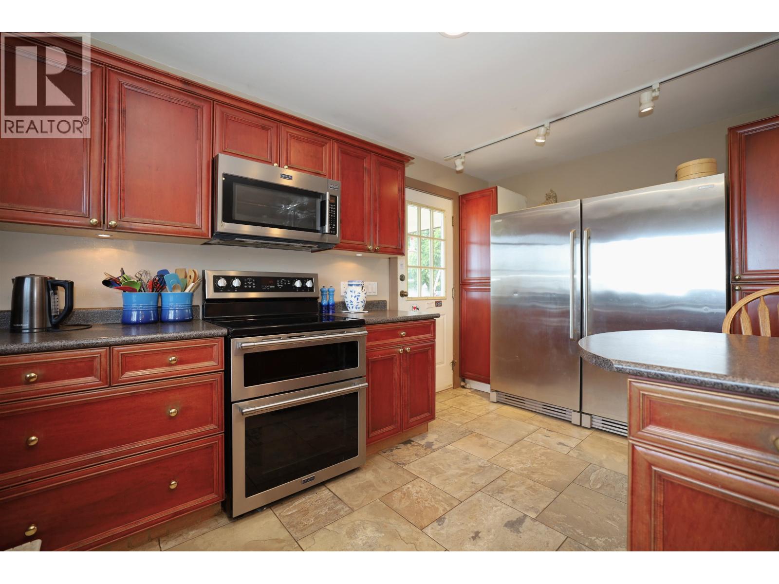 5439 Mason Road, Sechelt, British Columbia  V0N 3A8 - Photo 19 - R3133054