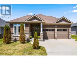 524 STORNOWAY, Huron-Kinloss, Ontario