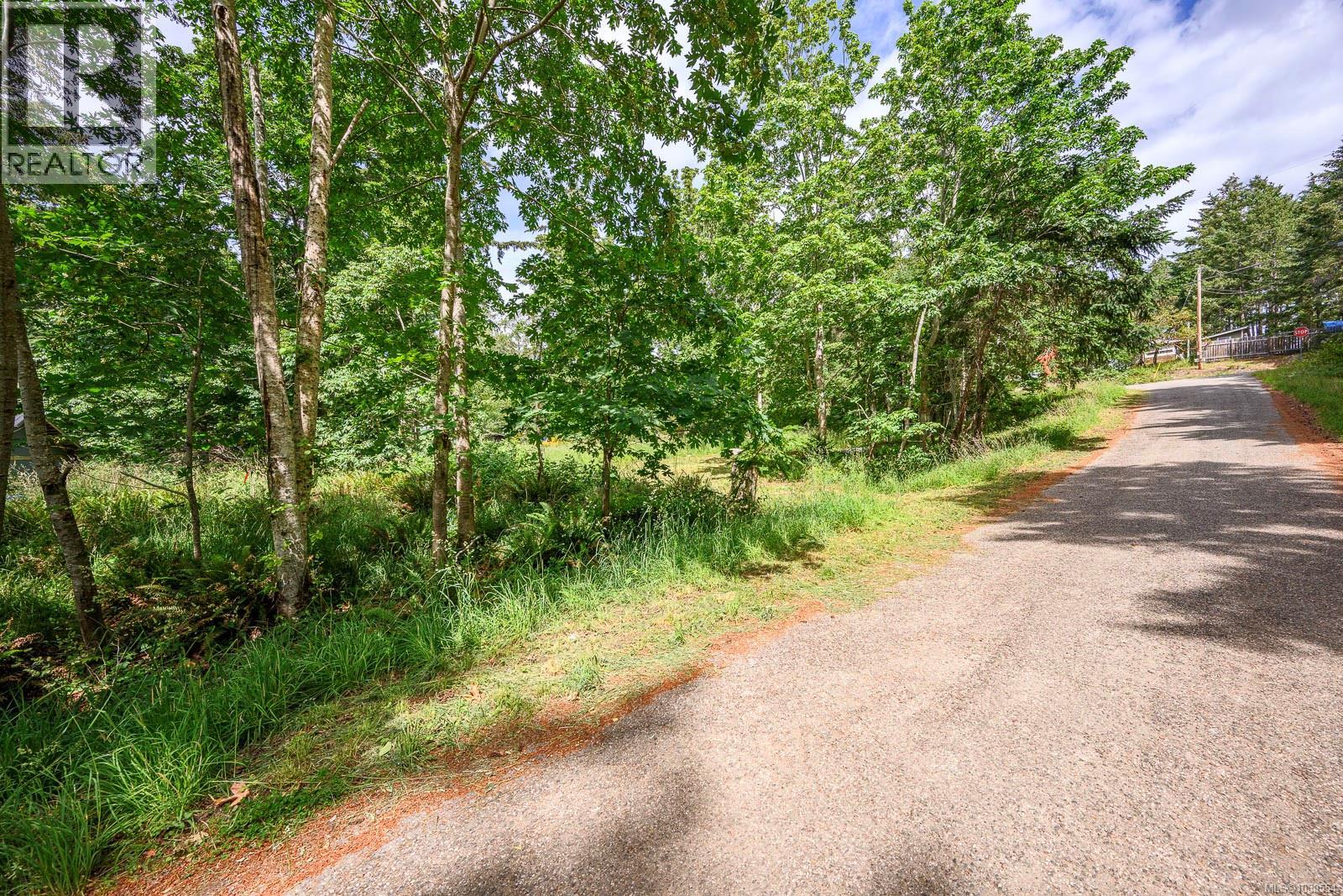 4920 Kirk Rd, Hornby Island, British Columbia  V0R 1Z0 - Photo 11 - 1039554