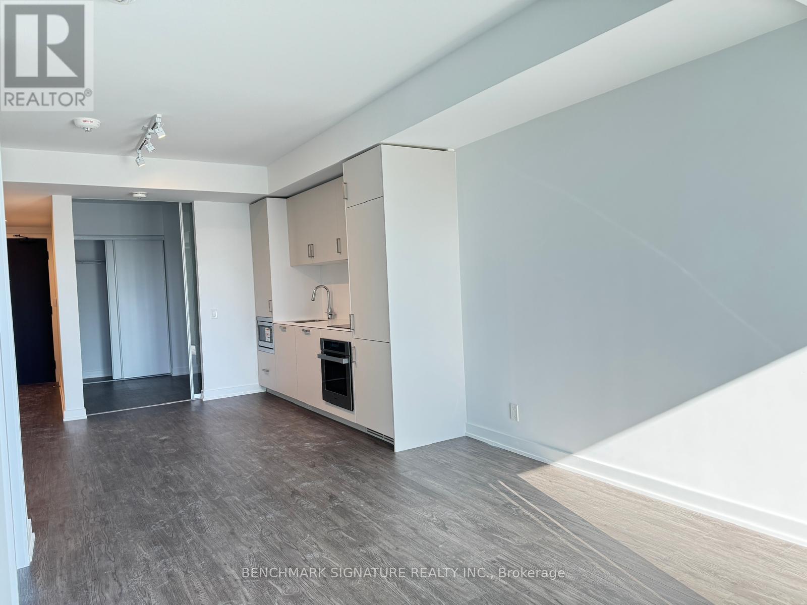 909 - 88 Queen Street E, Toronto, Ontario  M5C 0B6 - Photo 7 - C13324350