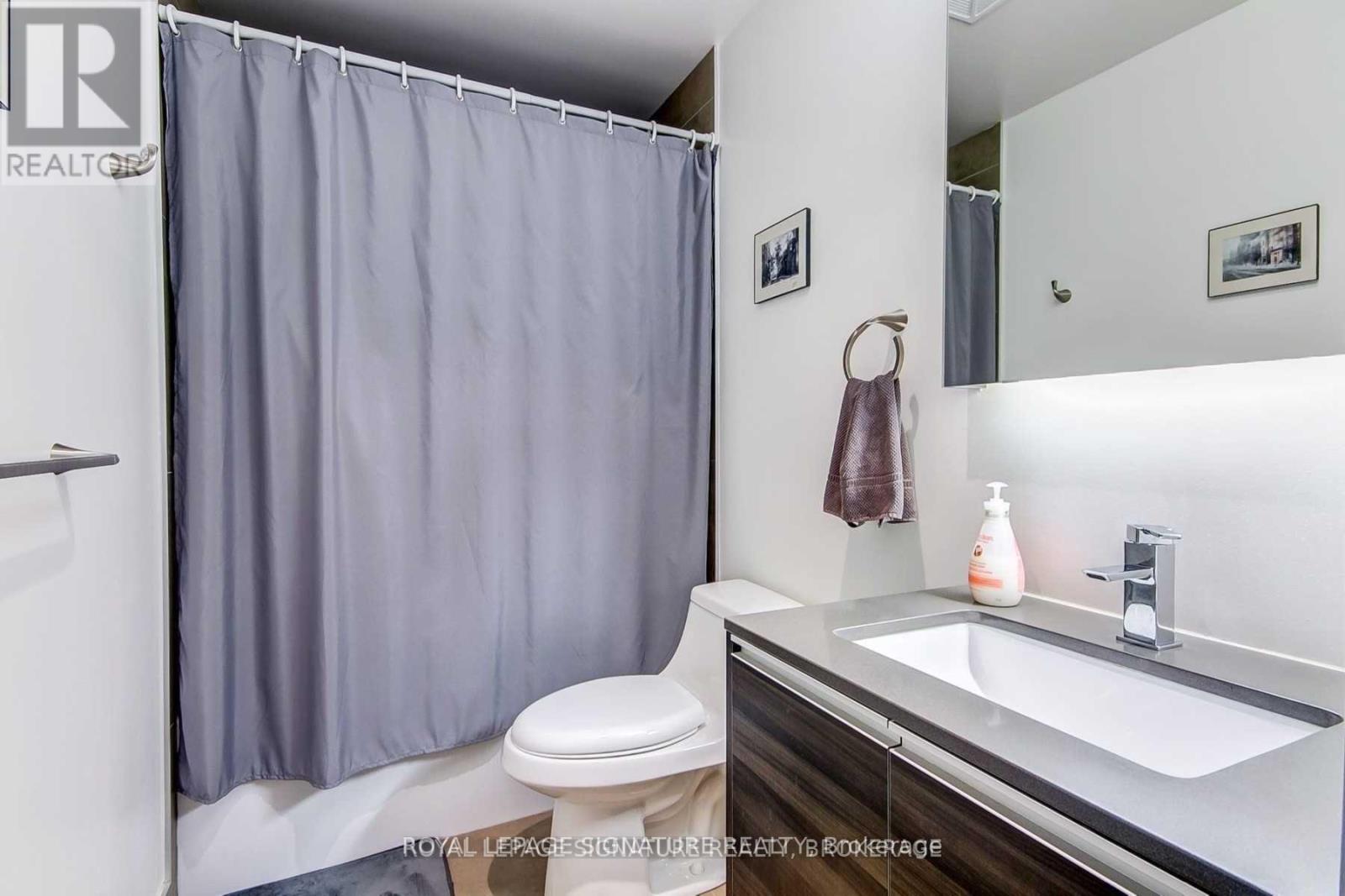 704 - 20 Minowan Miikan Lane, Toronto, Ontario  M6J 0E5 - Photo 10 - C13328332