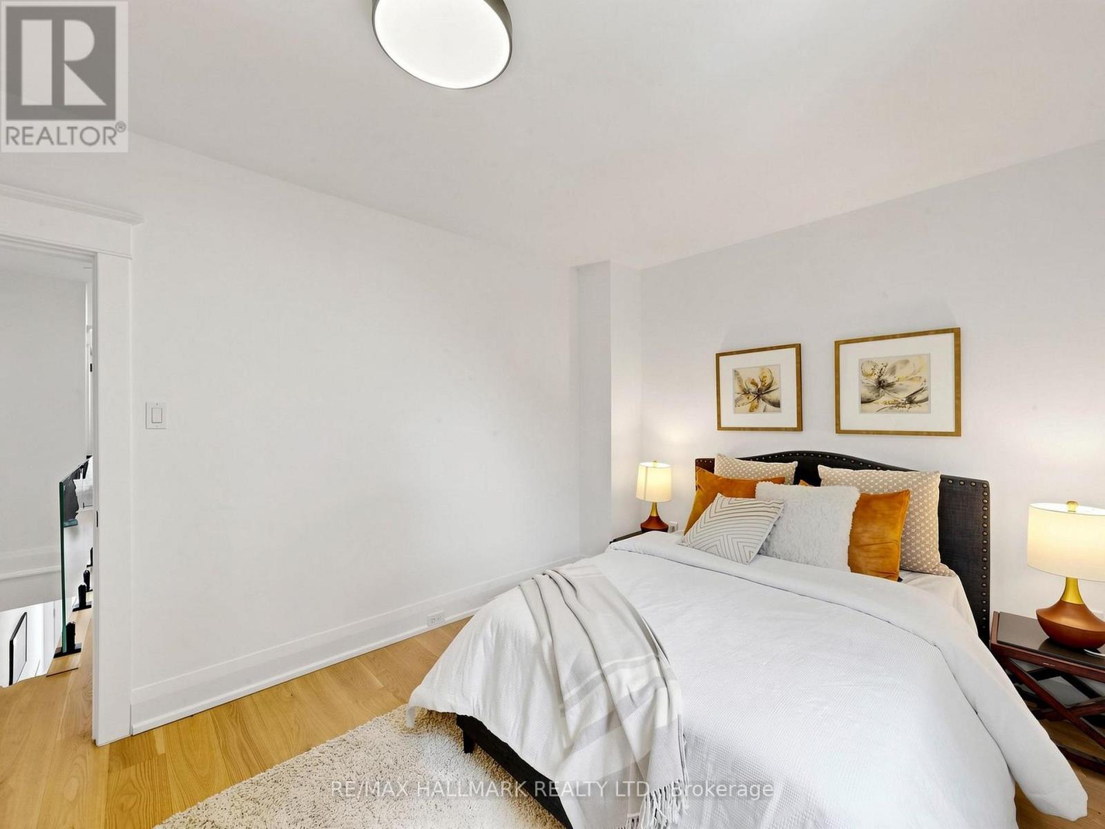 44 Queensdale Avenue, Toronto, Ontario  M4J 1X9 - Photo 10 - E13322284