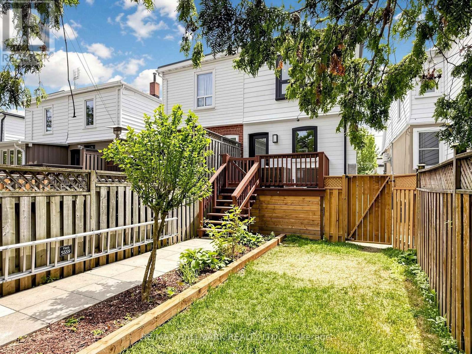 44 Queensdale Avenue, Toronto, Ontario  M4J 1X9 - Photo 19 - E13322284