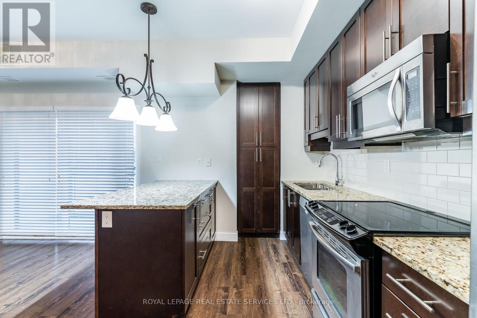 112 - 128 Garden Drive, Oakville, Ontario  L6K 2W5 - Photo 8 - W13326642