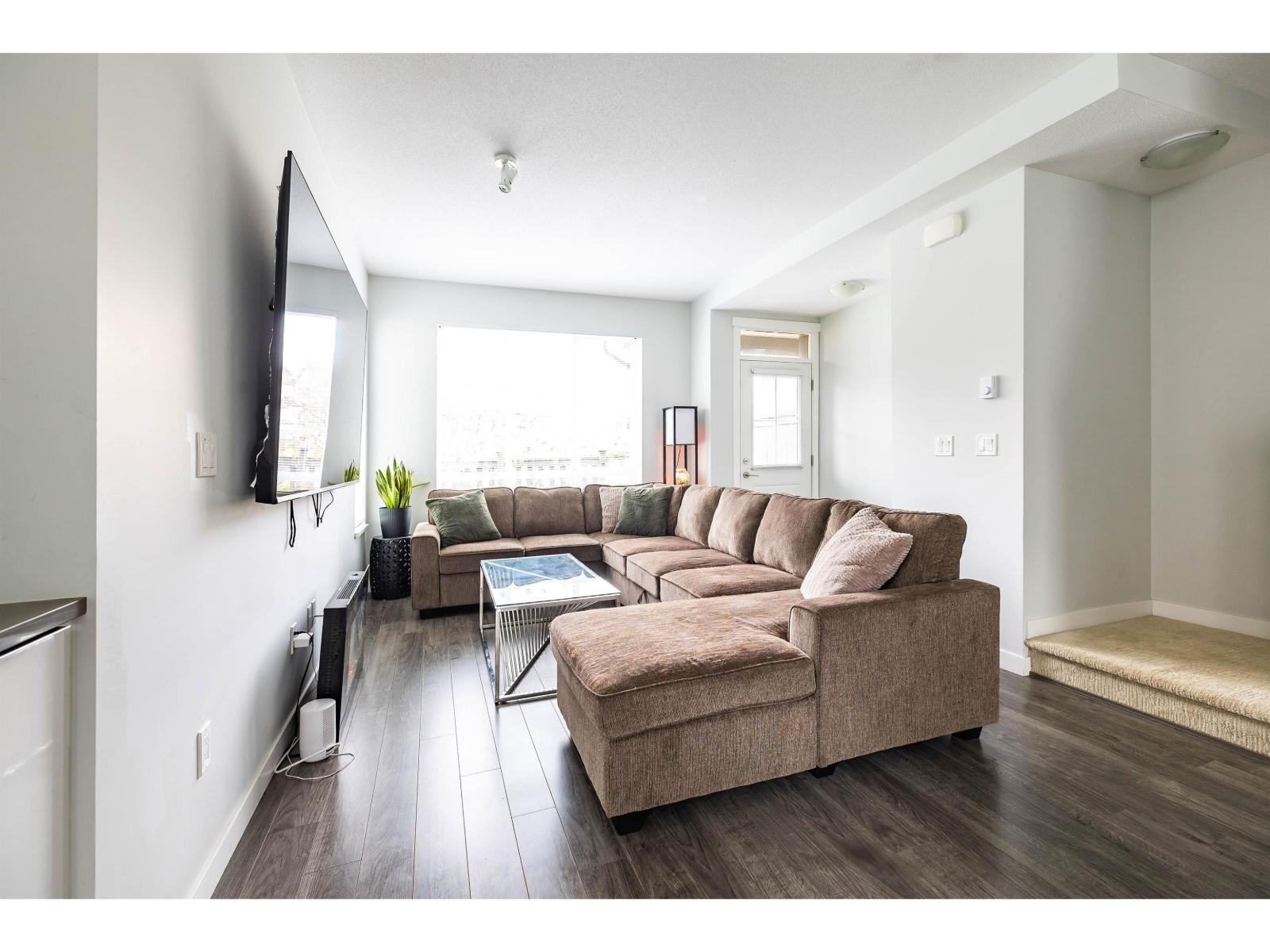 114 30930 Westridge Place, Abbotsford, British Columbia  V2T 0H6 - Photo 2 - R3132325
