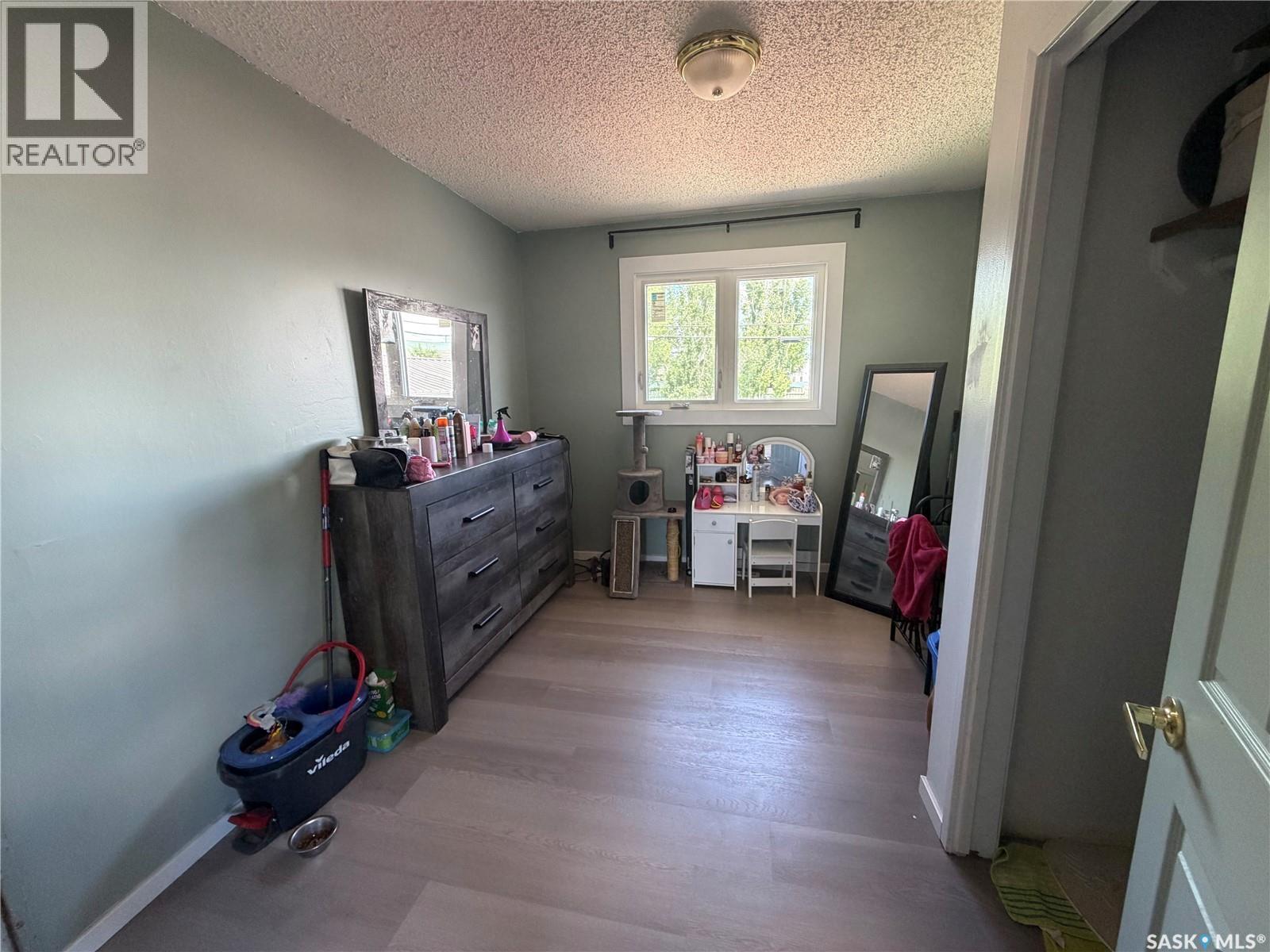 625 4th Street, Estevan, Saskatchewan  S4A 0V4 - Photo 11 - SK038393