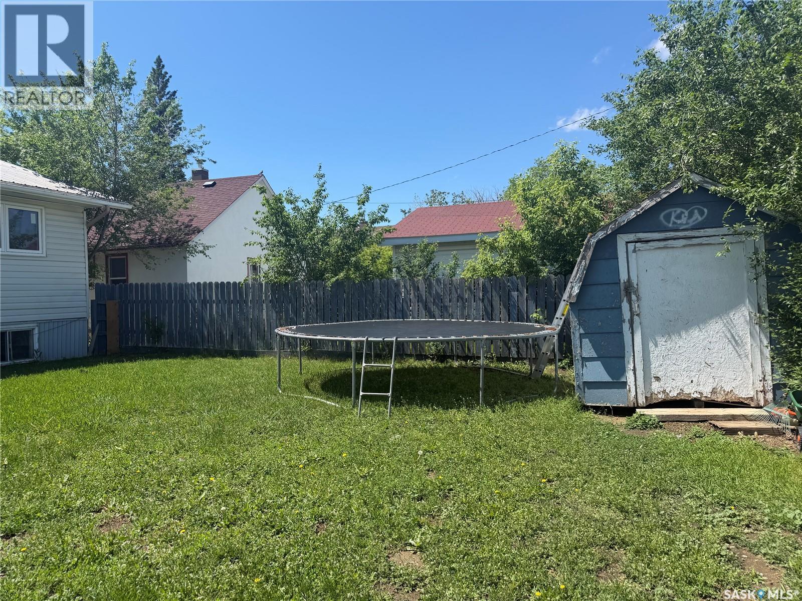 625 4th Street, Estevan, Saskatchewan  S4A 0V4 - Photo 29 - SK038393