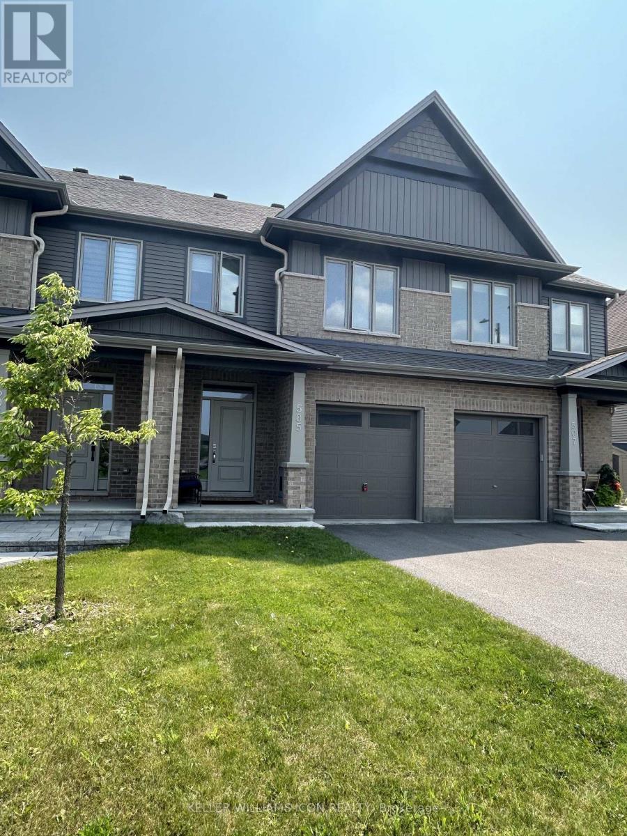 505 MANHATTAN COURT, Russell, Ontario