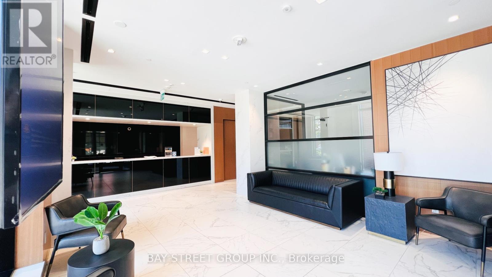 312 - 8 Tippett Road, Toronto, Ontario  M3H 0E7 - Photo 2 - C13141426