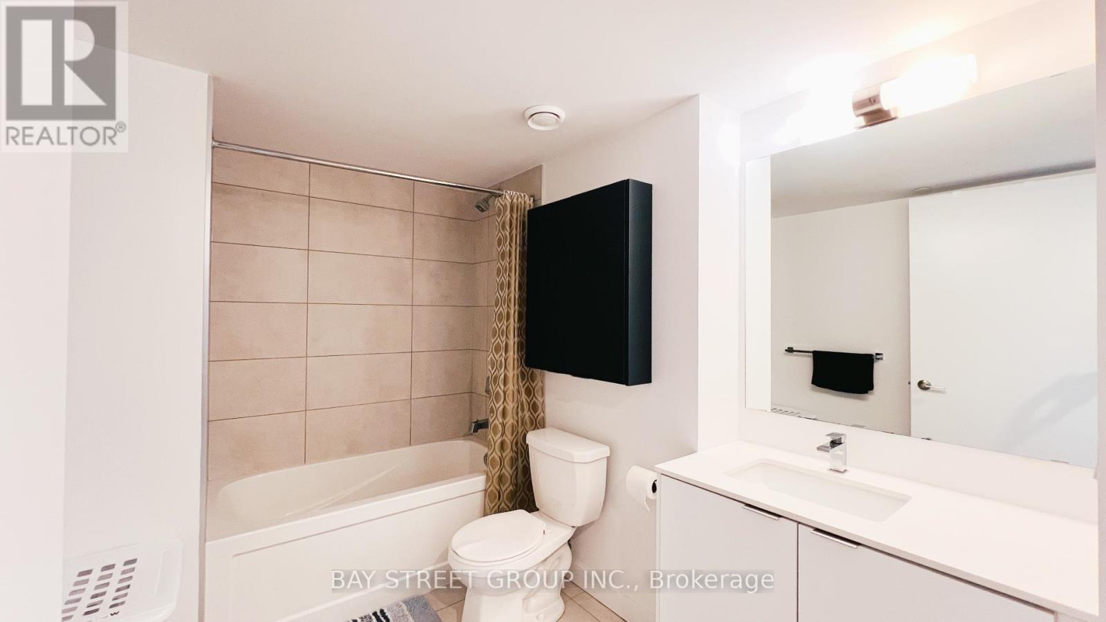 312 - 8 Tippett Road, Toronto, Ontario  M3H 0E7 - Photo 9 - C13141426
