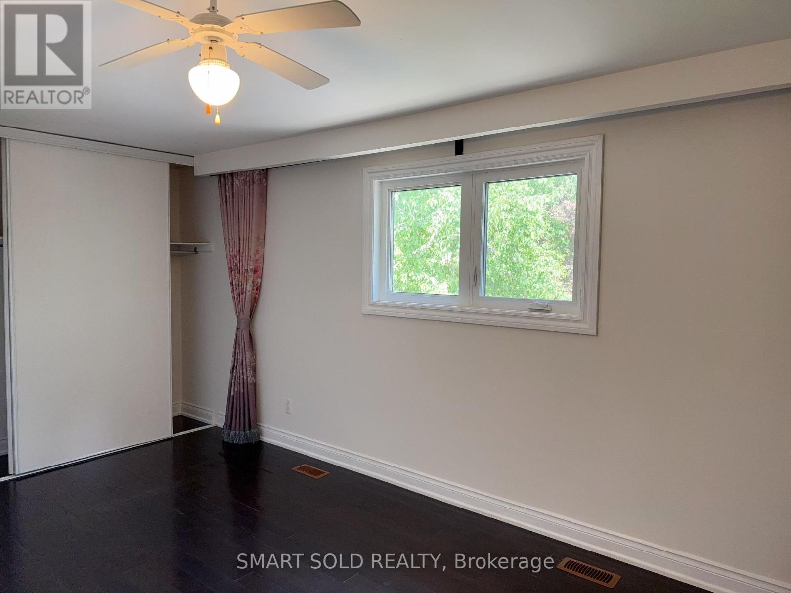 1 Hammond Drive, Aurora, Ontario  L4G 2T8 - Photo 11 - N13331620