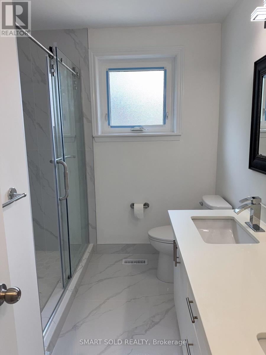 1 Hammond Drive, Aurora, Ontario  L4G 2T8 - Photo 13 - N13331620