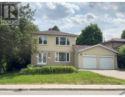 UPPER LEVEL - 1 HAMMOND DRIVE, Aurora, Ontario