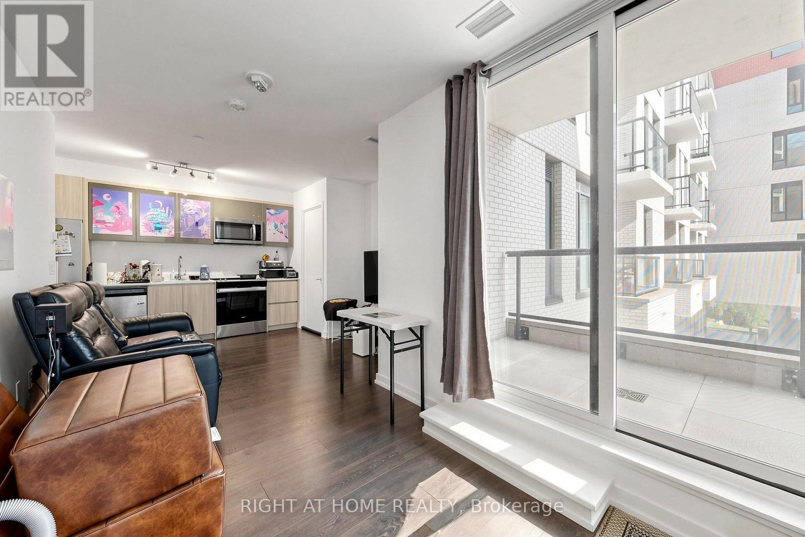 301 - 3100 Keele Street, Toronto, Ontario  M3M 0E1 - Photo 11 - W13332536