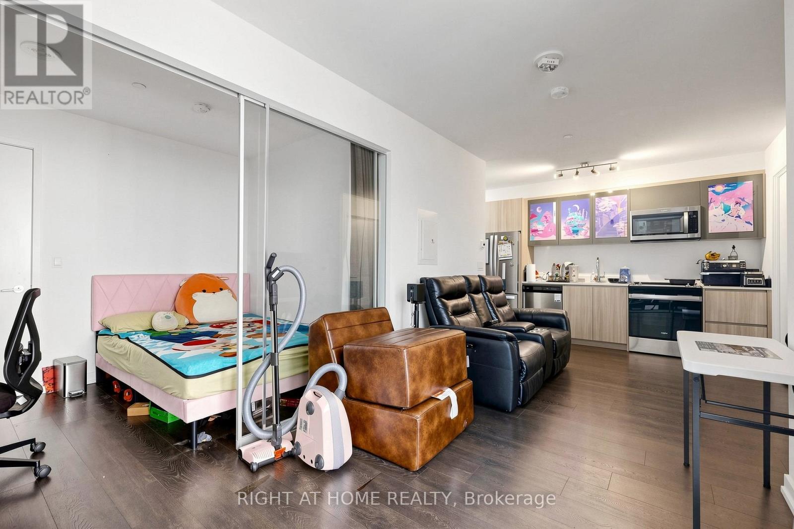 301 - 3100 Keele Street, Toronto, Ontario  M3M 0E1 - Photo 13 - W13332536