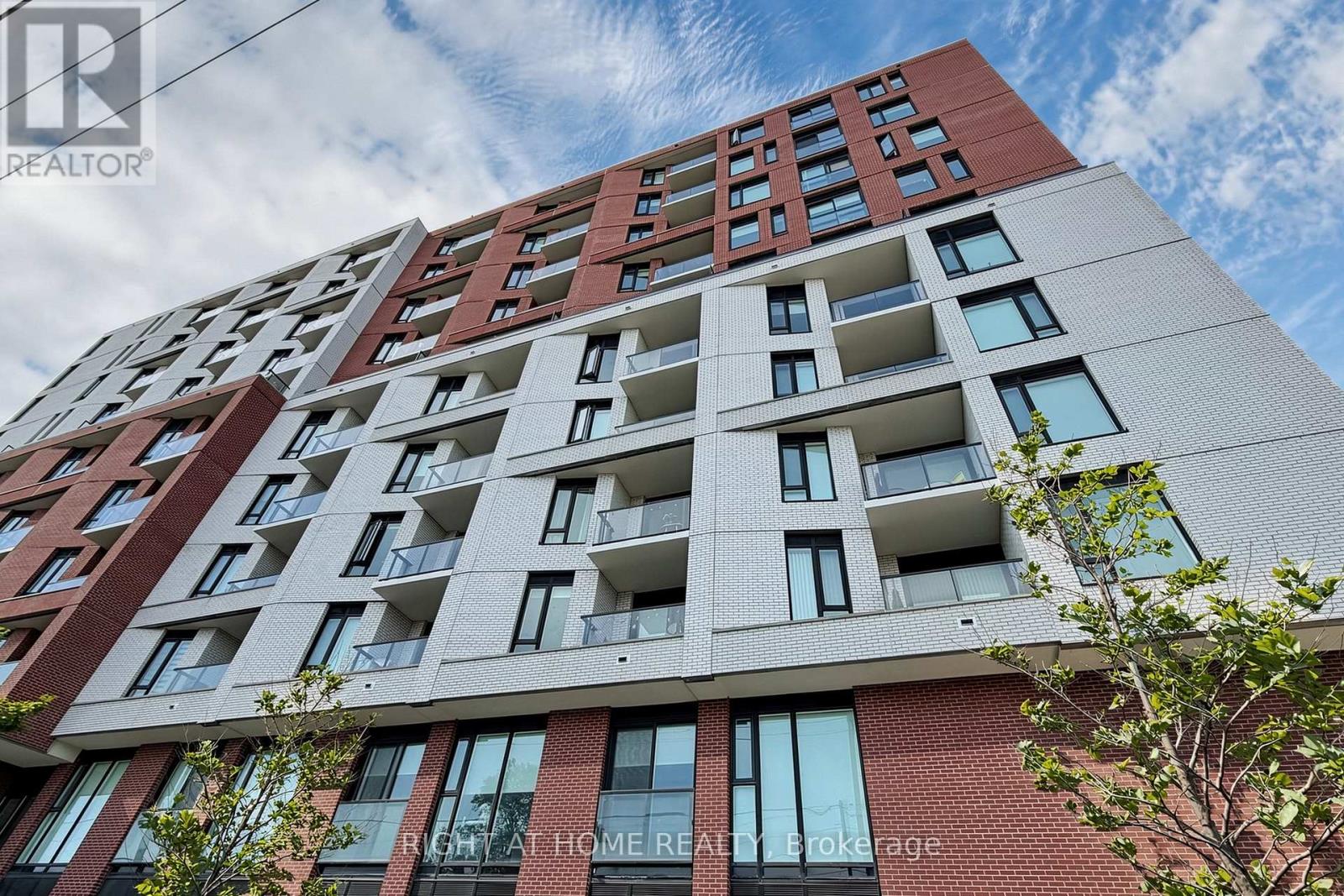 301 - 3100 Keele Street, Toronto, Ontario  M3M 0E1 - Photo 2 - W13332536