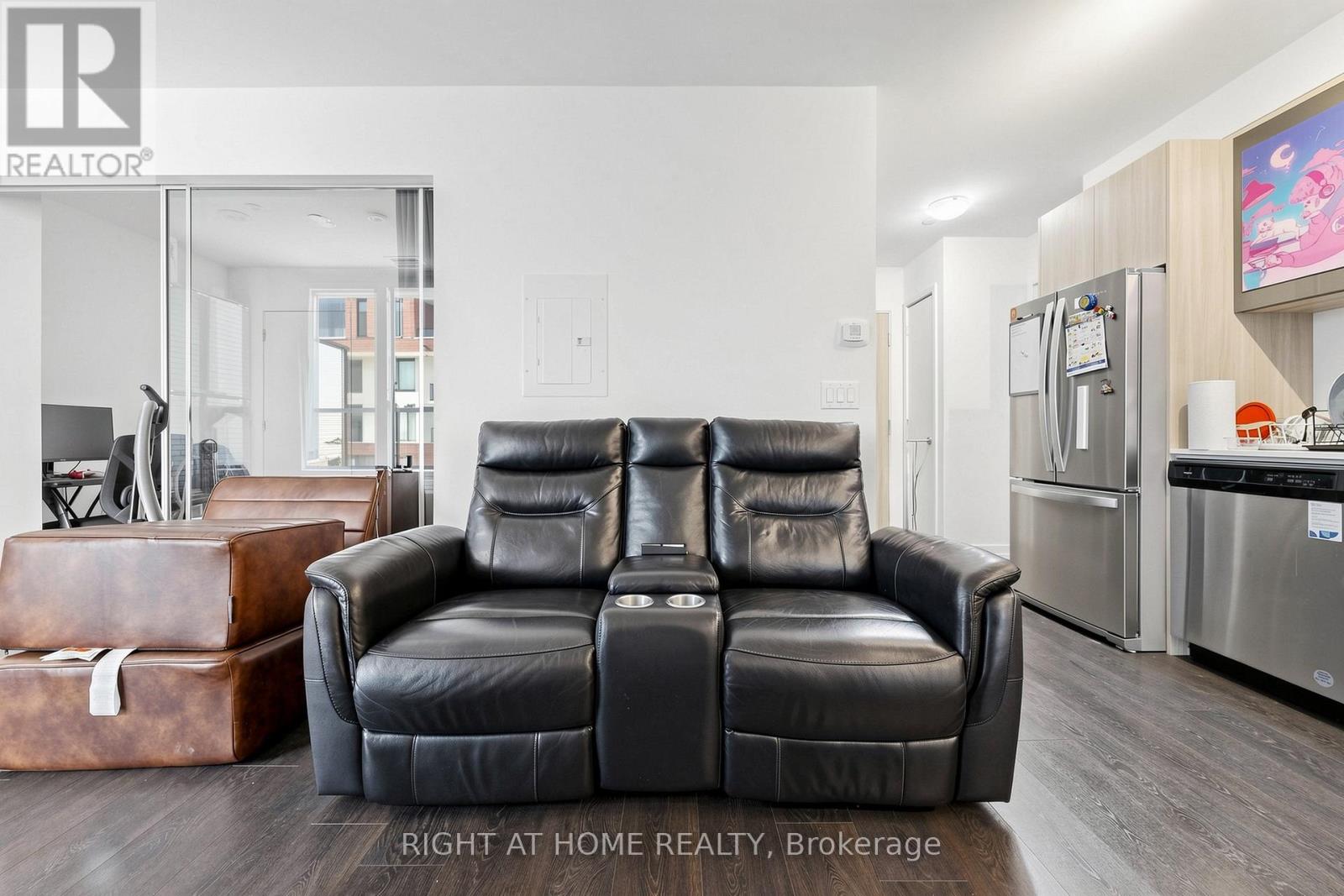 301 - 3100 Keele Street, Toronto, Ontario  M3M 0E1 - Photo 9 - W13332536