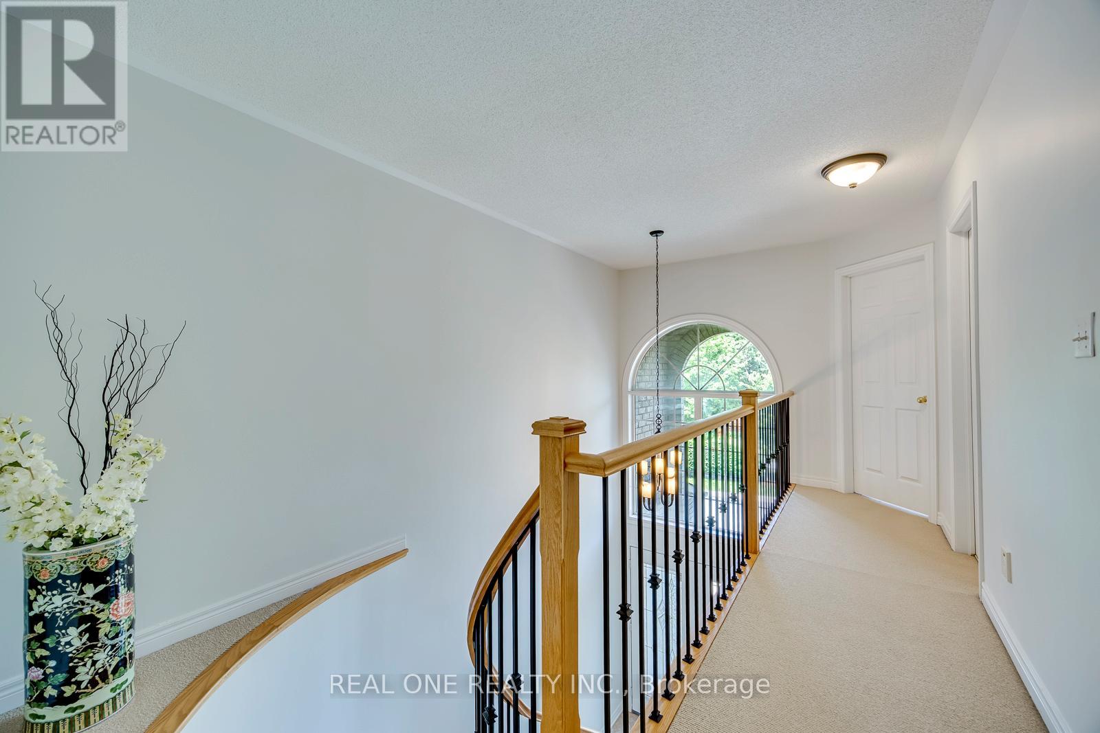 1126 Woodington Lane, Oakville, Ontario  L6H 7T9 - Photo 23 - W13333172