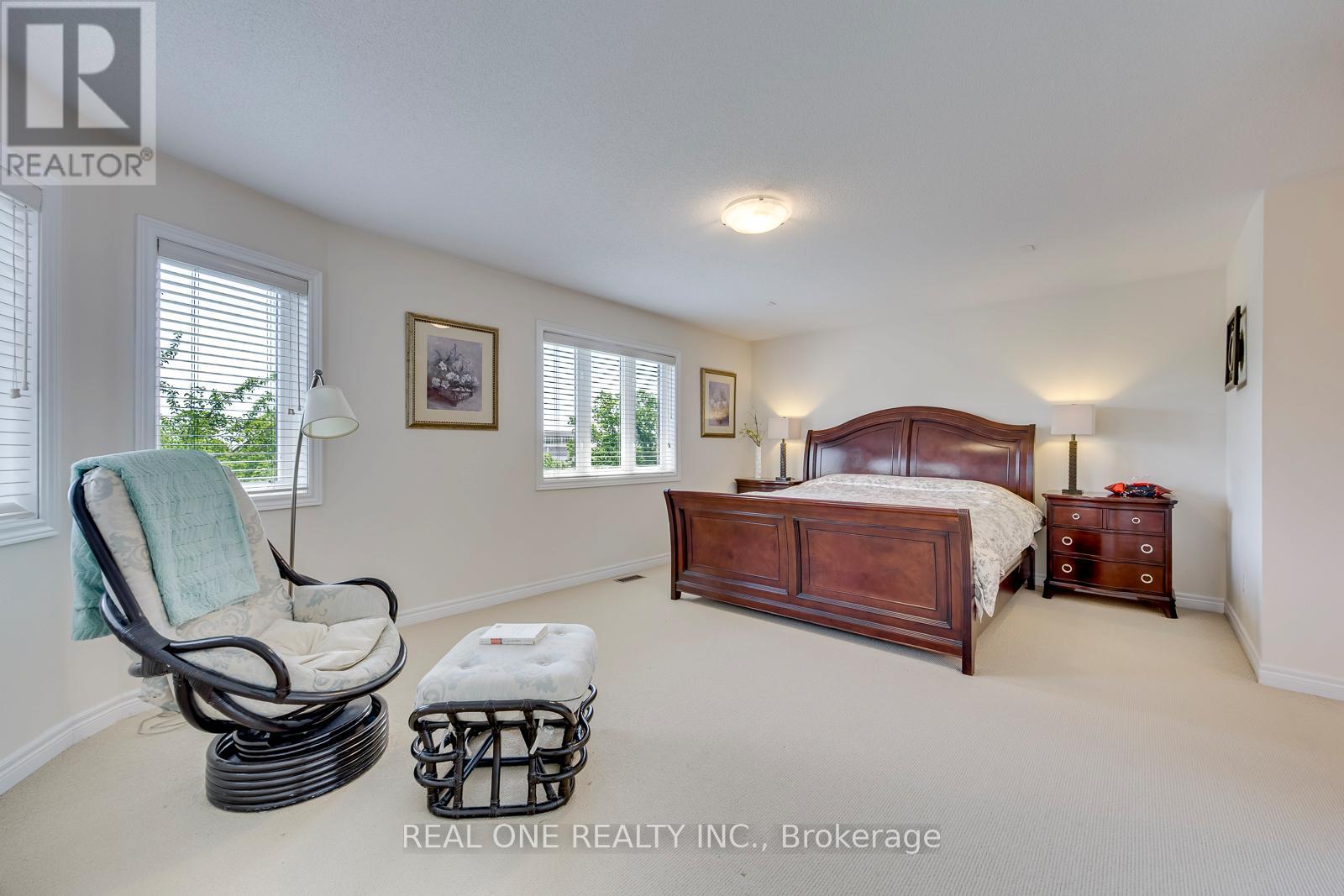 1126 Woodington Lane, Oakville, Ontario  L6H 7T9 - Photo 27 - W13333172