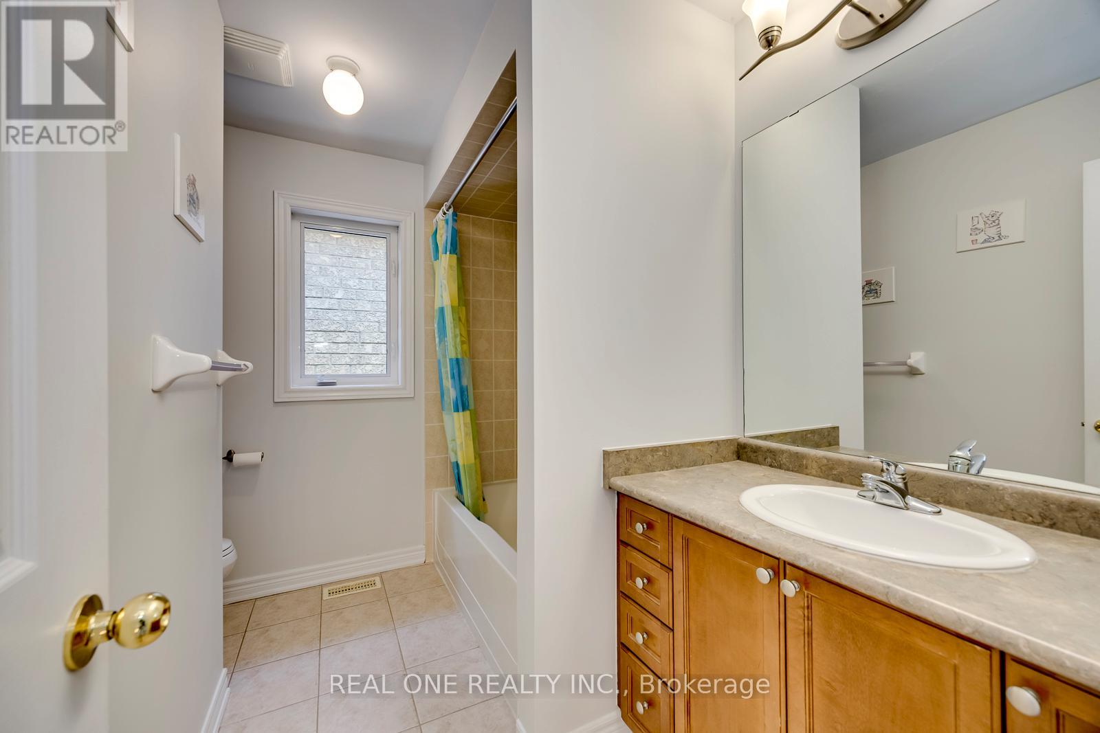 1126 Woodington Lane, Oakville, Ontario  L6H 7T9 - Photo 34 - W13333172
