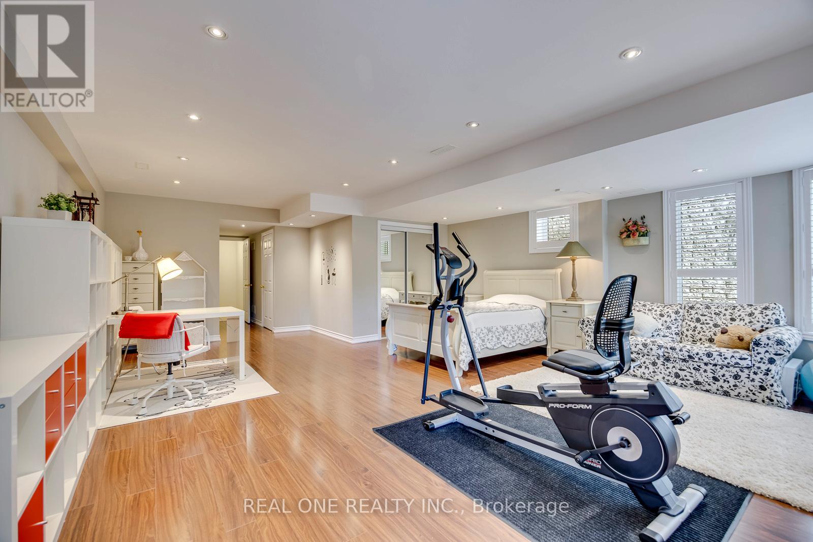 1126 Woodington Lane, Oakville, Ontario  L6H 7T9 - Photo 39 - W13333172