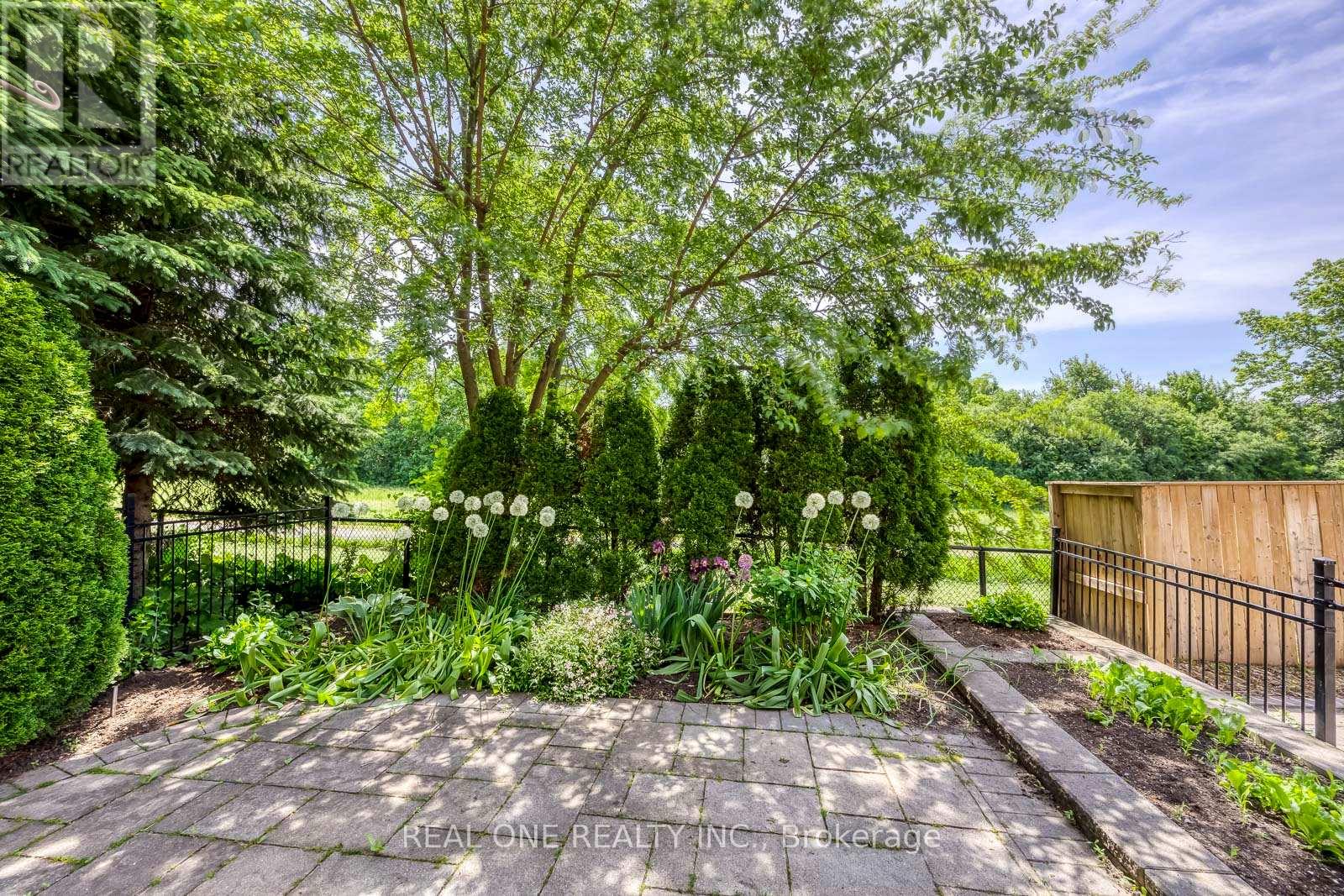 1126 Woodington Lane, Oakville, Ontario  L6H 7T9 - Photo 46 - W13333172